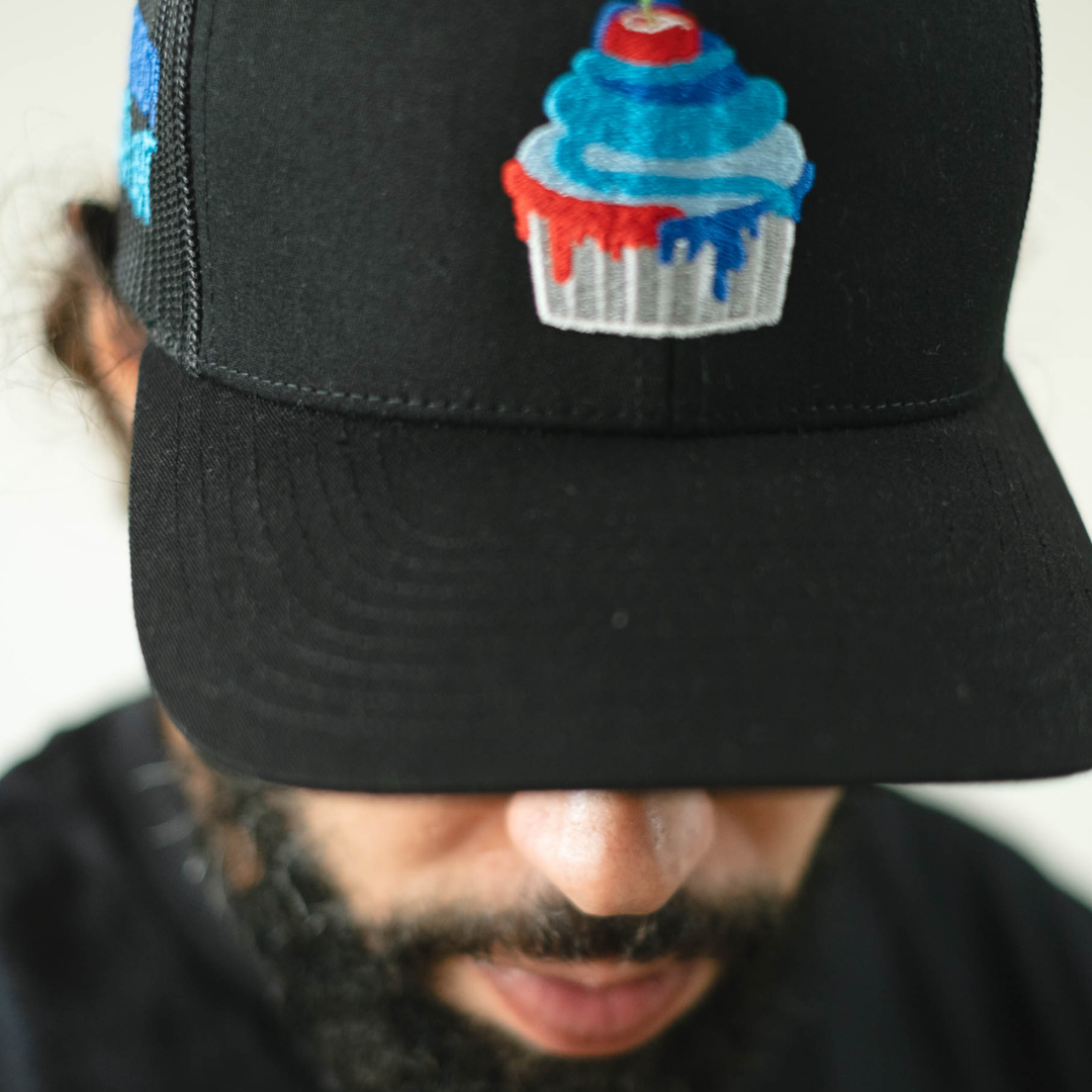 Cupcake trucker hat